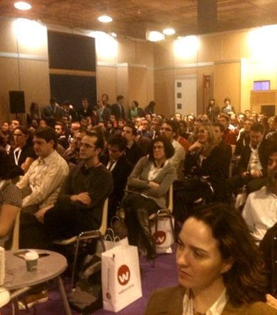 Medios sociales: ¿Estás o también escuchas?