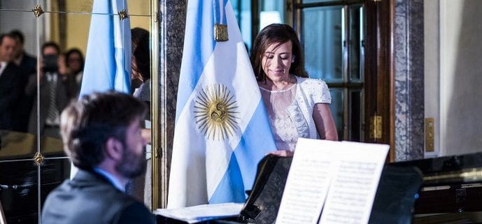Gabriela Pochinki, la soprano del pueblo