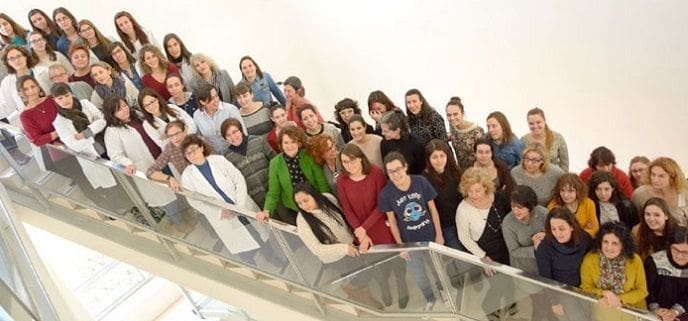 La-USAL-acoge-una-exposicion-de-mujeres-pioneras-en-biomedica
