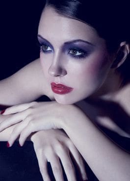 LOLA revive el espíritu del cabaret