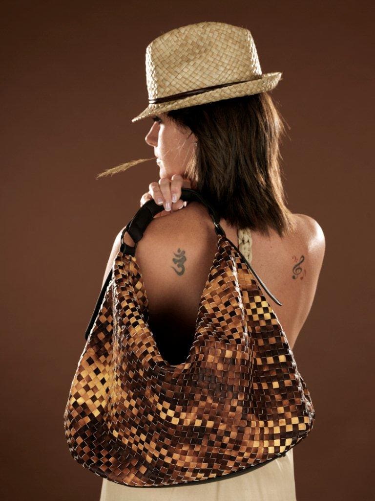 Primavera en bolsos soft y glam