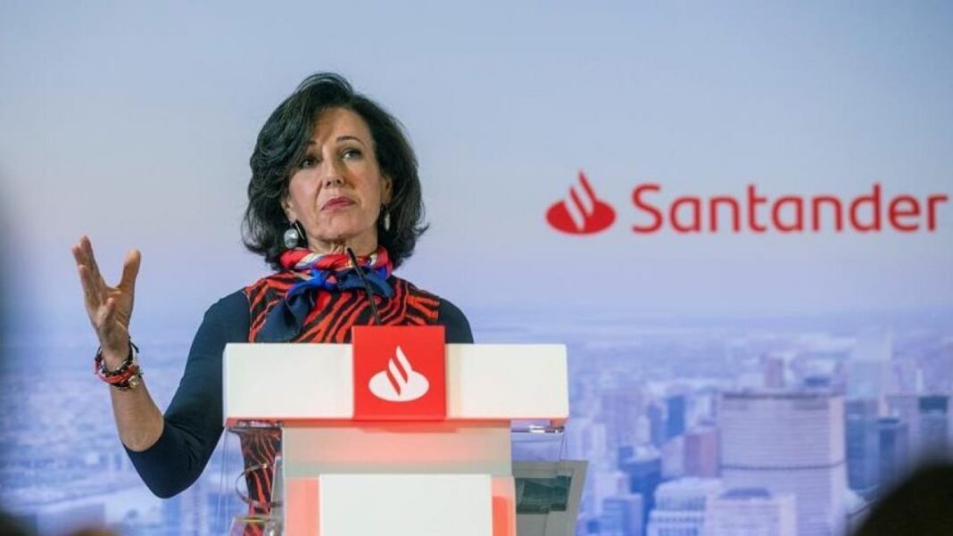 Santander lanza las becas online #YoMeQuedoEnCasa