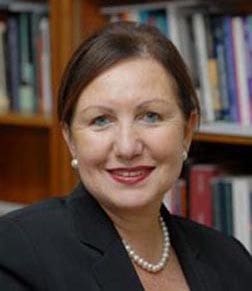 Seyla Benhabib, honoris causa de la Universidad de Valencia