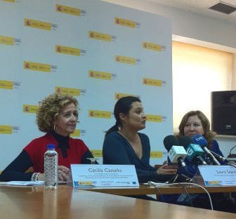 Mujeres y brecha digital: entre amantes y distantes, mejoran un 11%