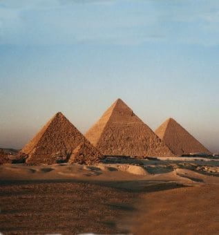 Buthaina Kamel: 1ª mujer en aspirar a la Presidencia de Egipto