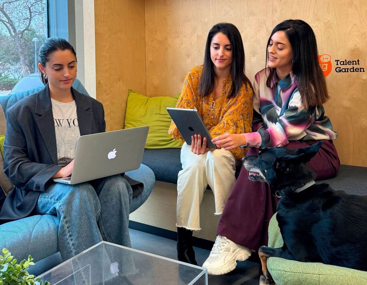 Las hermanas Carballo y el reto de emprender en femenino: "Falta financiación pero no motivación"