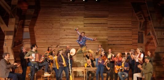 "Come from away", una producción teatral argentina llega al Teatro Marquina de Madrid