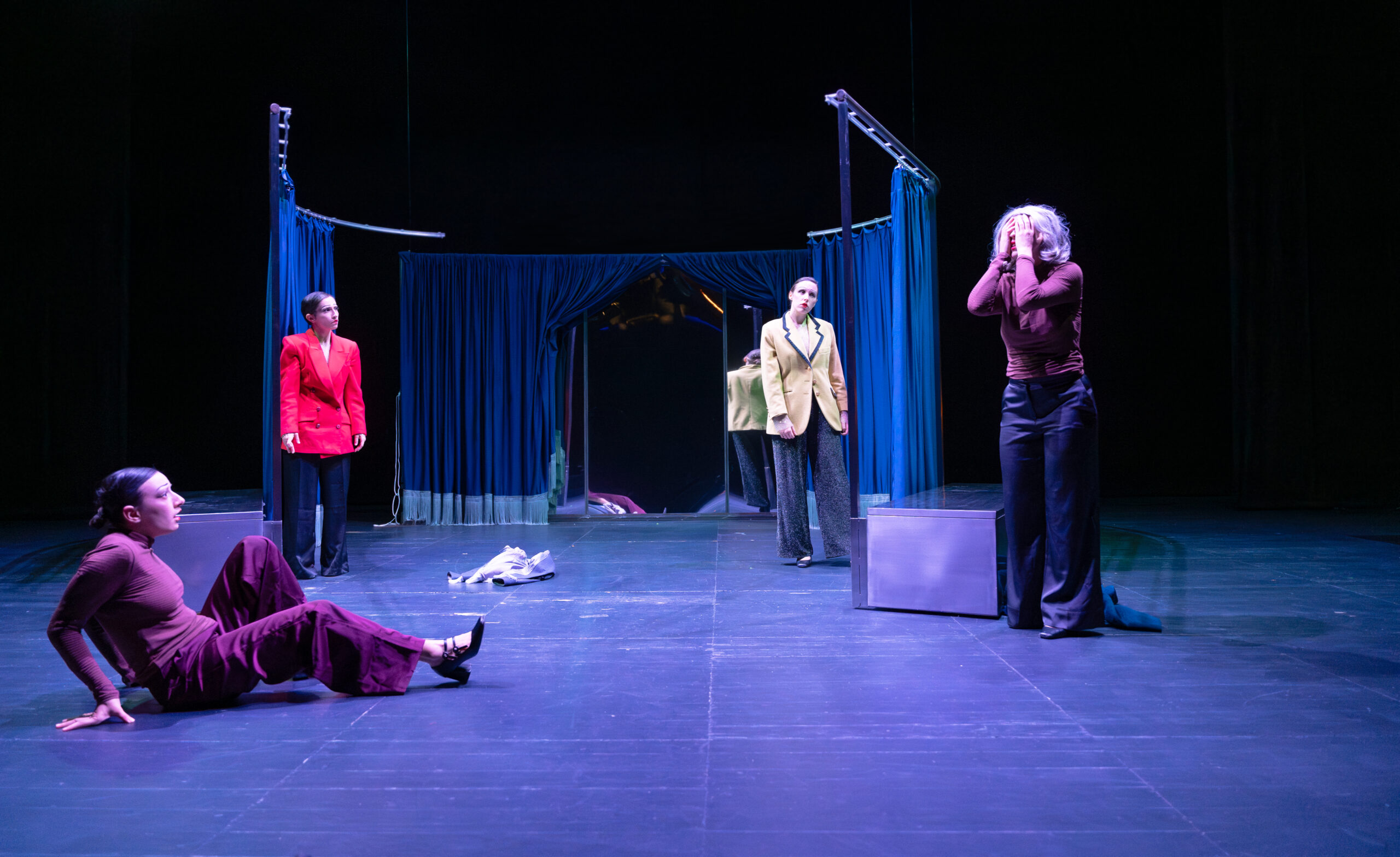 ‘Yo soy azul’: teatro contra el edadismo y a favor de los cuerpos que cambian