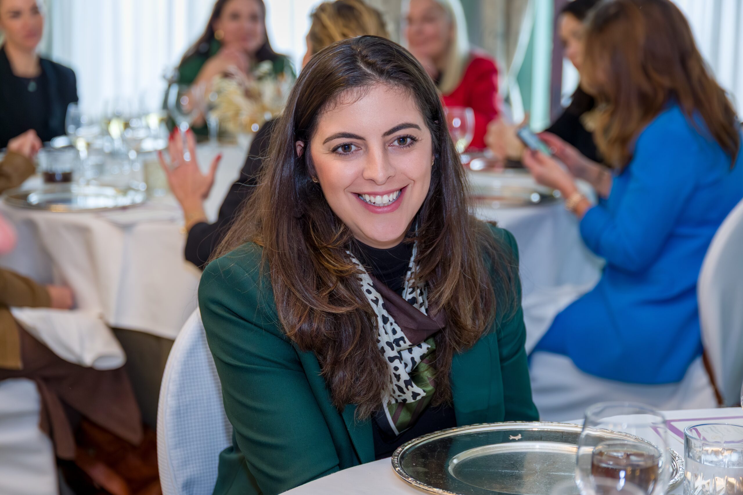 Bajo el signo de Capricornio y Acuario: El encuentro que abre el año con propósito y conexión