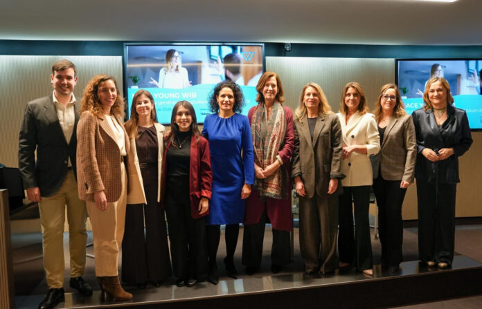 Young WIB: Women in Banking lanza su nueva iniciativa para impulsar el talento joven en la banca