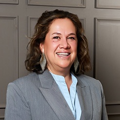 Tres mujeres líderes y una pregunta: ¿cómo convertir el 8M en una decisión estratégica?